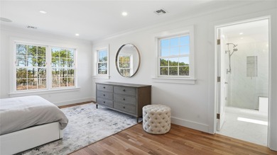 Welcome to The Townes at Ketchaponack Condominium in Westhampton - photo 10