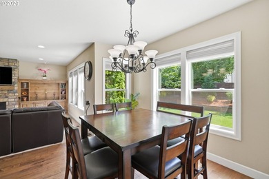 Welcome home to this stunning 5-bedroom plus den home - photo 14