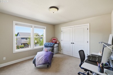 Welcome home to this stunning 5-bedroom plus den home - photo 30