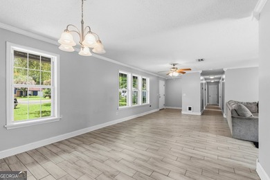 Welcome to 203 Tiffany Circle in beautiful St. Marys, Georgia! - photo 3