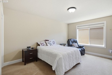 Welcome home to this stunning 5-bedroom plus den home - photo 37