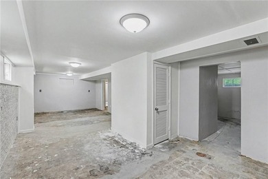 Completely renovated and move-in ready, this charming raised - photo 20