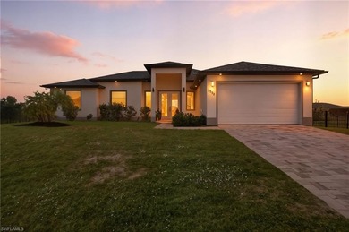 Cape Coral Lakes Area Home For Sale in Cape Coral Florida