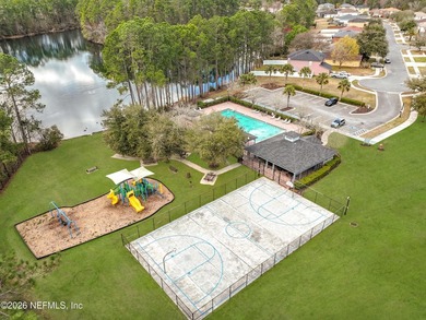 Welcome to 2047 April Oaks Dr, Jacksonville! Discover comfort - photo 33