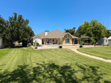 Backyard of your Dreams! - photo 1