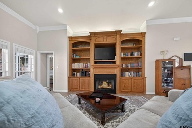 This beautifully maintained 4-bedroom, 2-bath traditional brick - photo 12