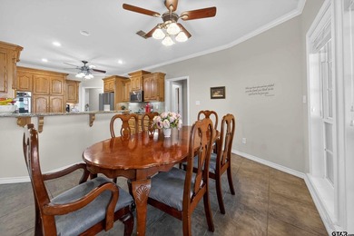 This beautifully maintained 4-bedroom, 2-bath traditional brick - photo 13