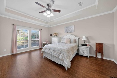 This beautifully maintained 4-bedroom, 2-bath traditional brick - photo 14