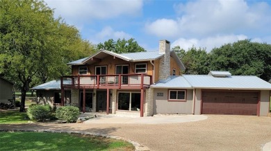 Lake Granbury Home For Sale in De Cordova Texas