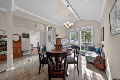 This beautifully maintained 4-bedroom, 2-bath traditional brick - photo 31
