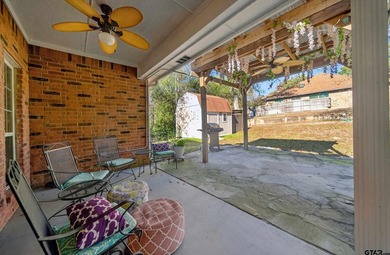 This beautifully maintained 4-bedroom, 2-bath traditional brick - photo 36