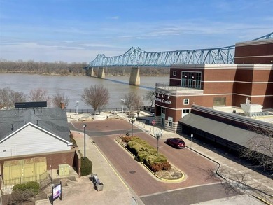 Welcome to the Downtown Block of 2nd and Daviess Street where - photo 4