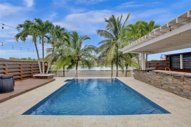 Lake Home For Sale in Cutler Bay, Florida