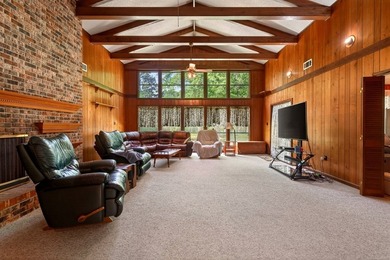 Tucked away on 10.08 beautiful acres, this 4 bedroom, 2 bath - photo 16