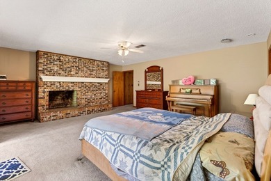 Tucked away on 10.08 beautiful acres, this 4 bedroom, 2 bath - photo 23