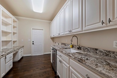 102 Voca is an exceptional golf course property in the heart of - photo 24