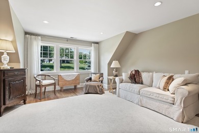 Stunning European-style mini-estate where rolling golf course - photo 26
