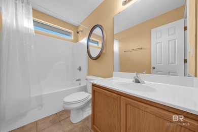 Looking for a great home in a prime location, look no further! - photo 31