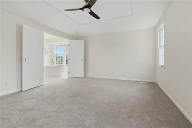 NEW WINDOWS ARE ON ORDER!! Luxury waterfront living in Lakewood - photo 31