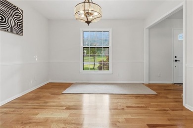 NEW WINDOWS ARE ON ORDER!! Luxury waterfront living in Lakewood - photo 33
