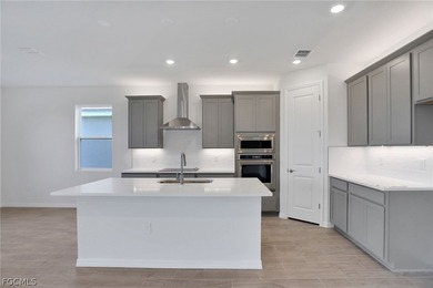 The Modena floorplan offers 2,519 square feet of spacious - photo 34