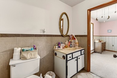 Tucked away on 10.08 beautiful acres, this 4 bedroom, 2 bath - photo 35