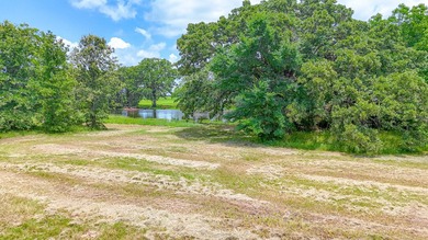 Beautiful 1 acre lot with pond in a gated community. Welcome to - photo 4