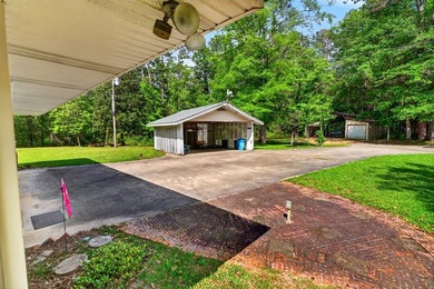 Tucked away on 10.08 beautiful acres, this 4 bedroom, 2 bath - photo 47