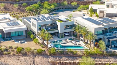 A Blue Heron masterpiece on Lake Las Vegas, sited to capture - photo 10