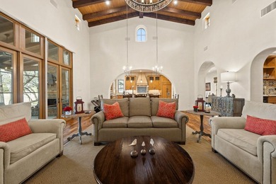 Enjoy sophisticated Hill Country living in this beautifully - photo 6