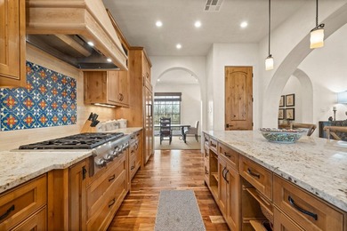 Enjoy sophisticated Hill Country living in this beautifully - photo 10