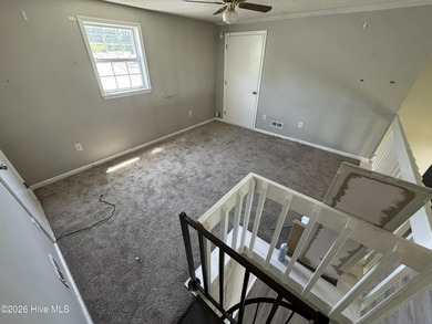 Welcome to 3571 Red Oak Drive in New Bern. This 2-bedroom - photo 8