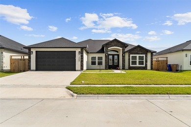 Come and check out this spacious, open concept floor plan with 4 - photo 1