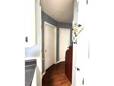 Enjoy lakefront living in Baymeadows with this 4-bedroom home - photo 29