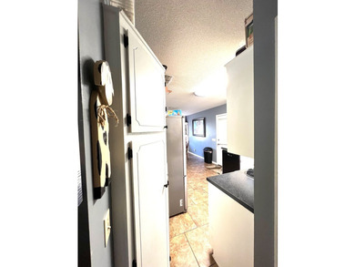 Enjoy lakefront living in Baymeadows with this 4-bedroom home - photo 31