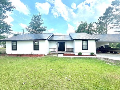 Enjoy lakefront living in Baymeadows with this 4-bedroom home - photo 36