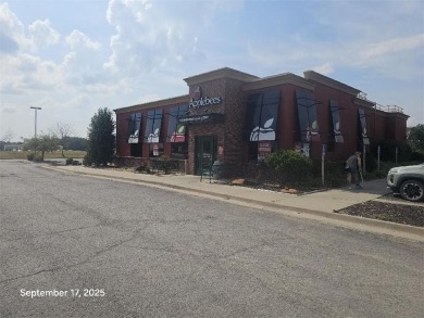 Truman Lake Commercial For Sale in Clinton Missouri