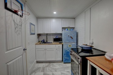 1435 Forest Ave - photo 15