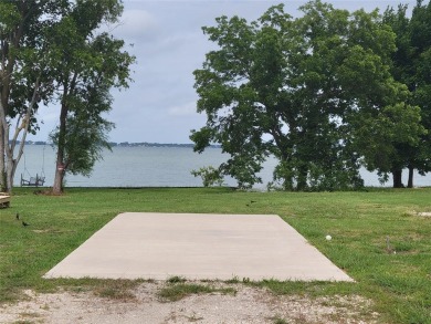 Lake Lot For Sale in Kerens, Texas