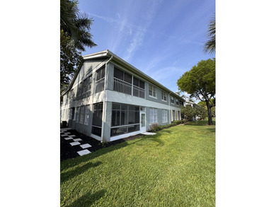 Don't miss this 3 bedroom 2 bath unit located in the beautiful - photo 22