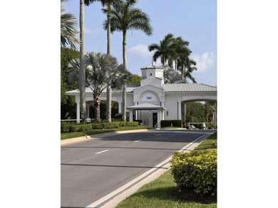 Don't miss this 3 bedroom 2 bath unit located in the beautiful - photo 24