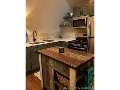 Welcome to 33725 Waterfront Drive in Stover, MO - a beautifully - photo 11