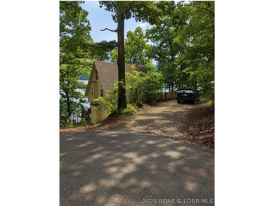 Welcome to 33725 Waterfront Drive in Stover, MO - a beautifully - photo 22