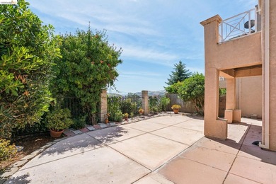 Welcome to 154 Camino Del Sol, located in the sought-after Vista - photo 31