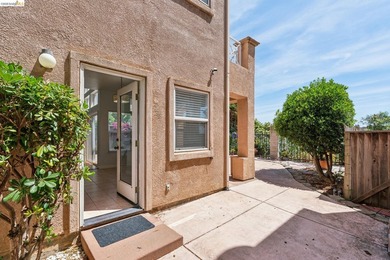 Welcome to 154 Camino Del Sol, located in the sought-after Vista - photo 33