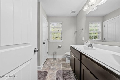 Welcome to this exceptional home in Foxcroft offering over 3,600 - photo 34