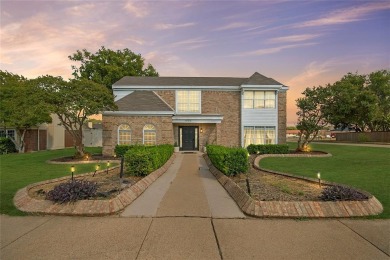 Joe Pool Lake Home For Sale in Cedar Hill Texas