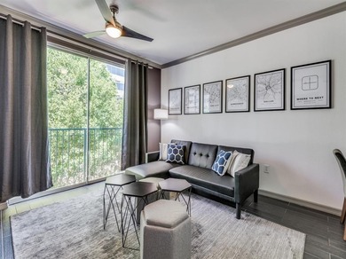 Lake Carolyn Condo For Sale in Irving Texas