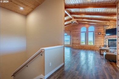 Stunning 2 story luxury home with incredible views of the ocean - photo 11