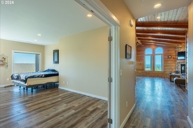 Stunning 2 story luxury home with incredible views of the ocean - photo 24